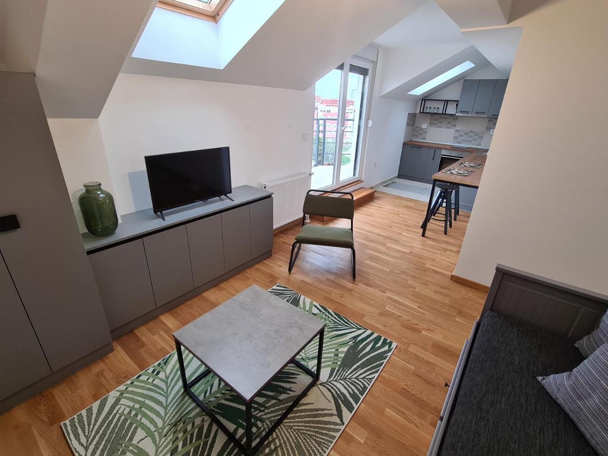 New Now Living Leilighet Novi Sad Eksteriør bilde